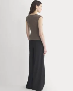 Asymmetrical Top in Butterluxe