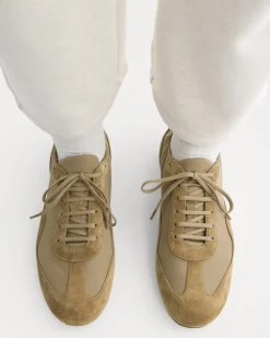Ballet Sneaker