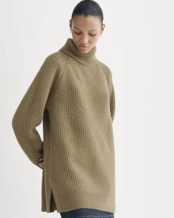 Cocoon Turtleneck in Wool Cashmere