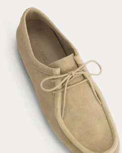 Day Leather Lace-Up Shoe