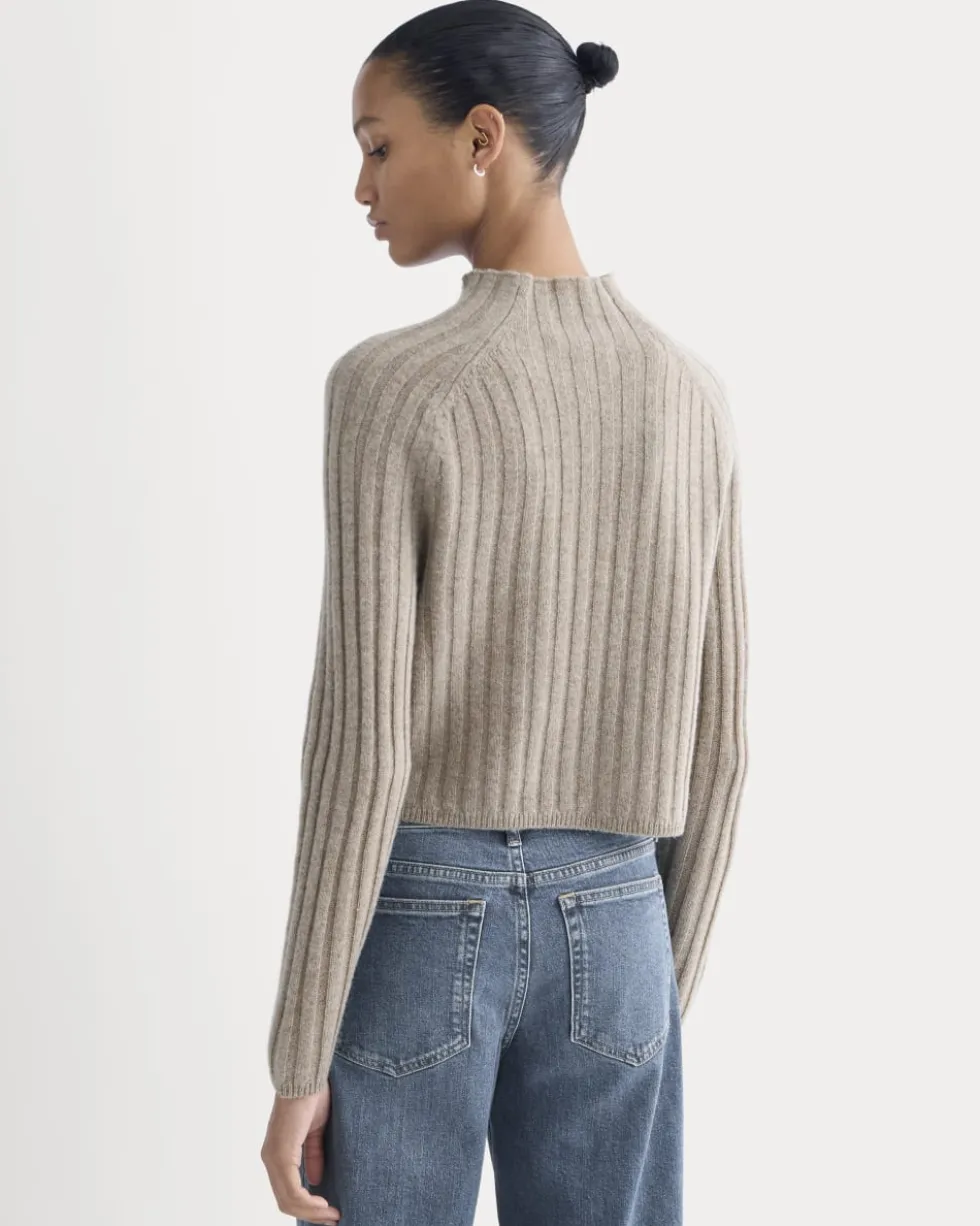 Funnel-Neck Cropped Sweater in Wool Cashmere
