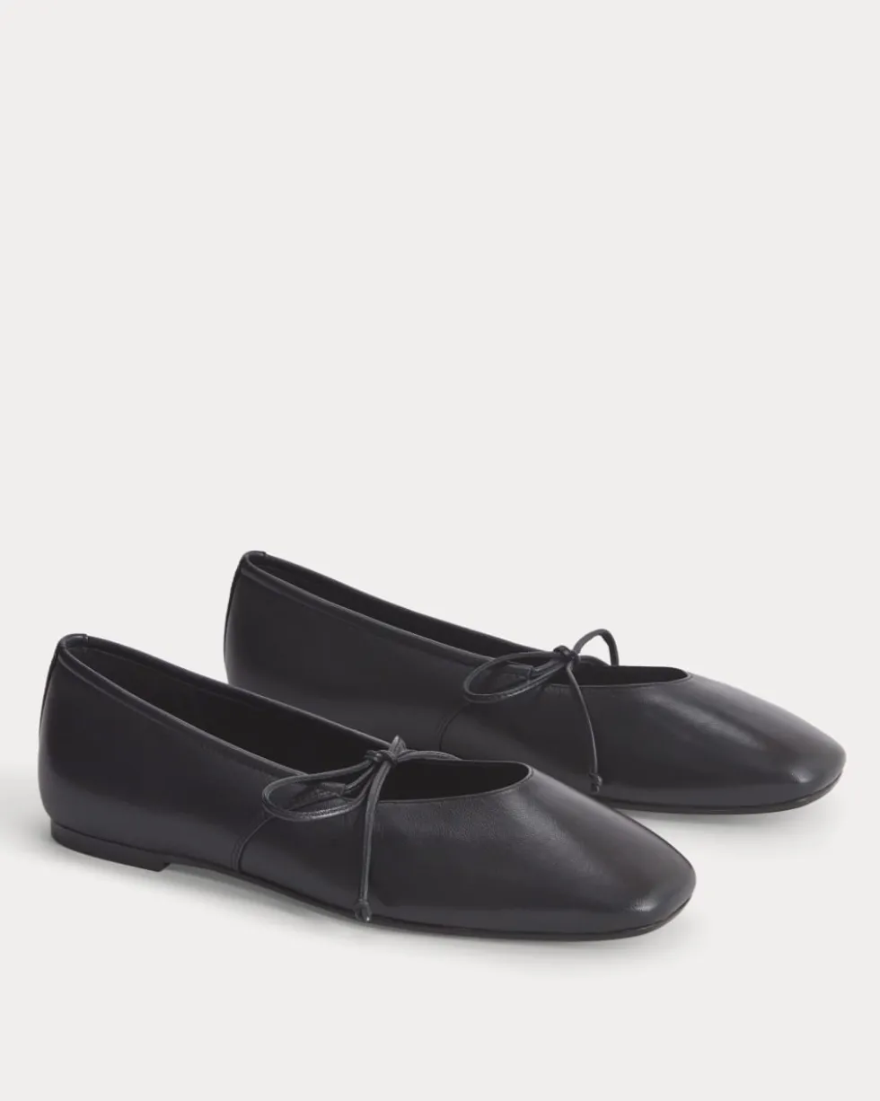 Leather Keyhole Flat