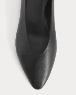 Made in Italy Almond-Toe Flat