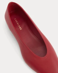 Made in Italy Almond-Toe Flat