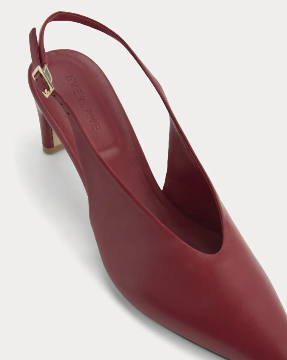 Pointed-Toe Slingback Heel
