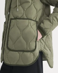 ReNew Quilted Hooded Liner
