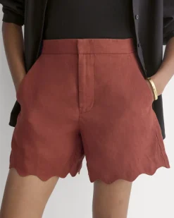 Scalloped Edge Short in Linen