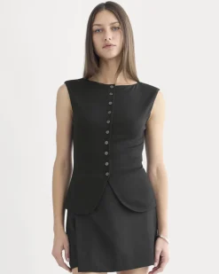 Sleeveless Button-Up in Butterluxe