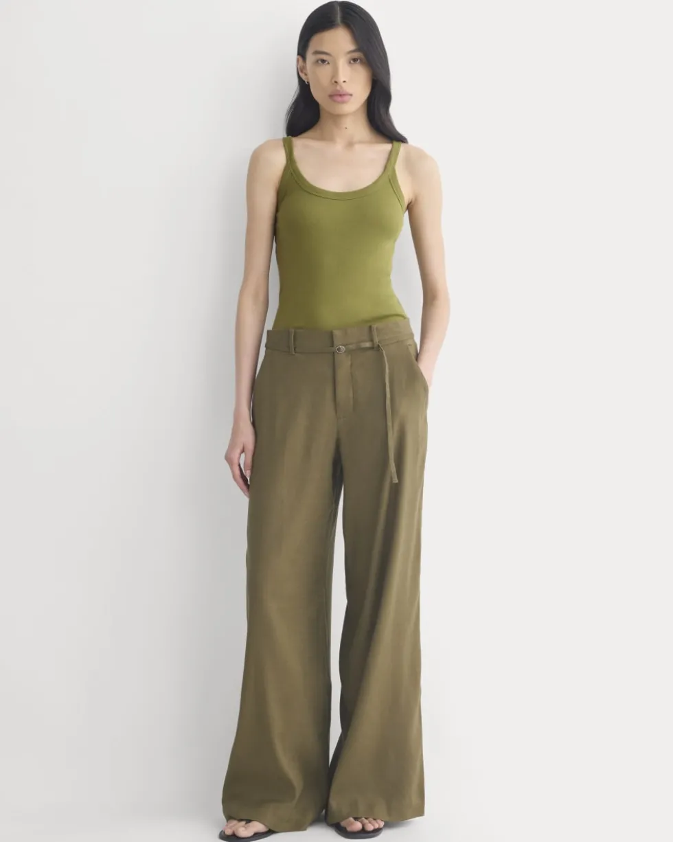 Soft Stretch U-Neck Tank