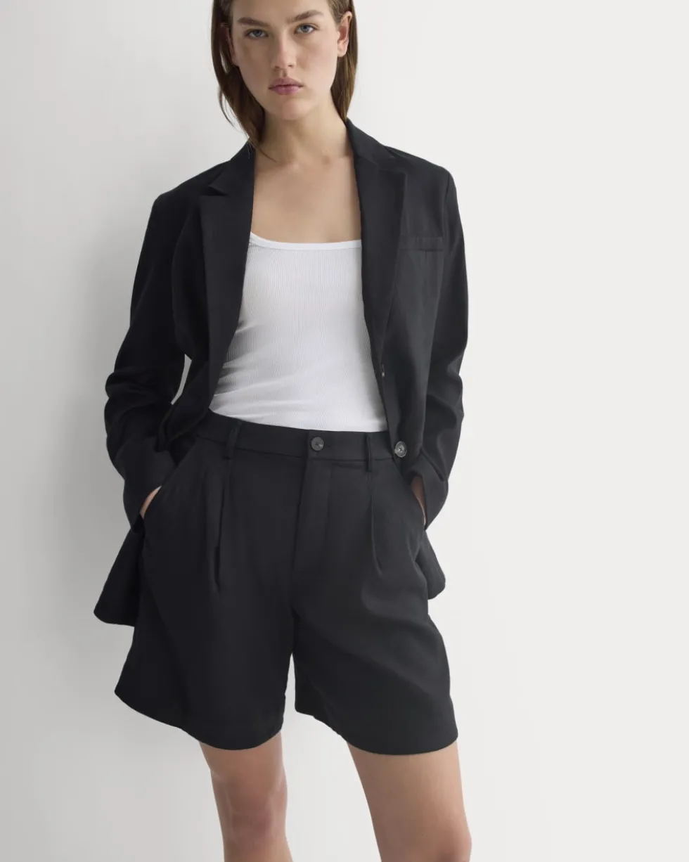 Tailored A-Line Short