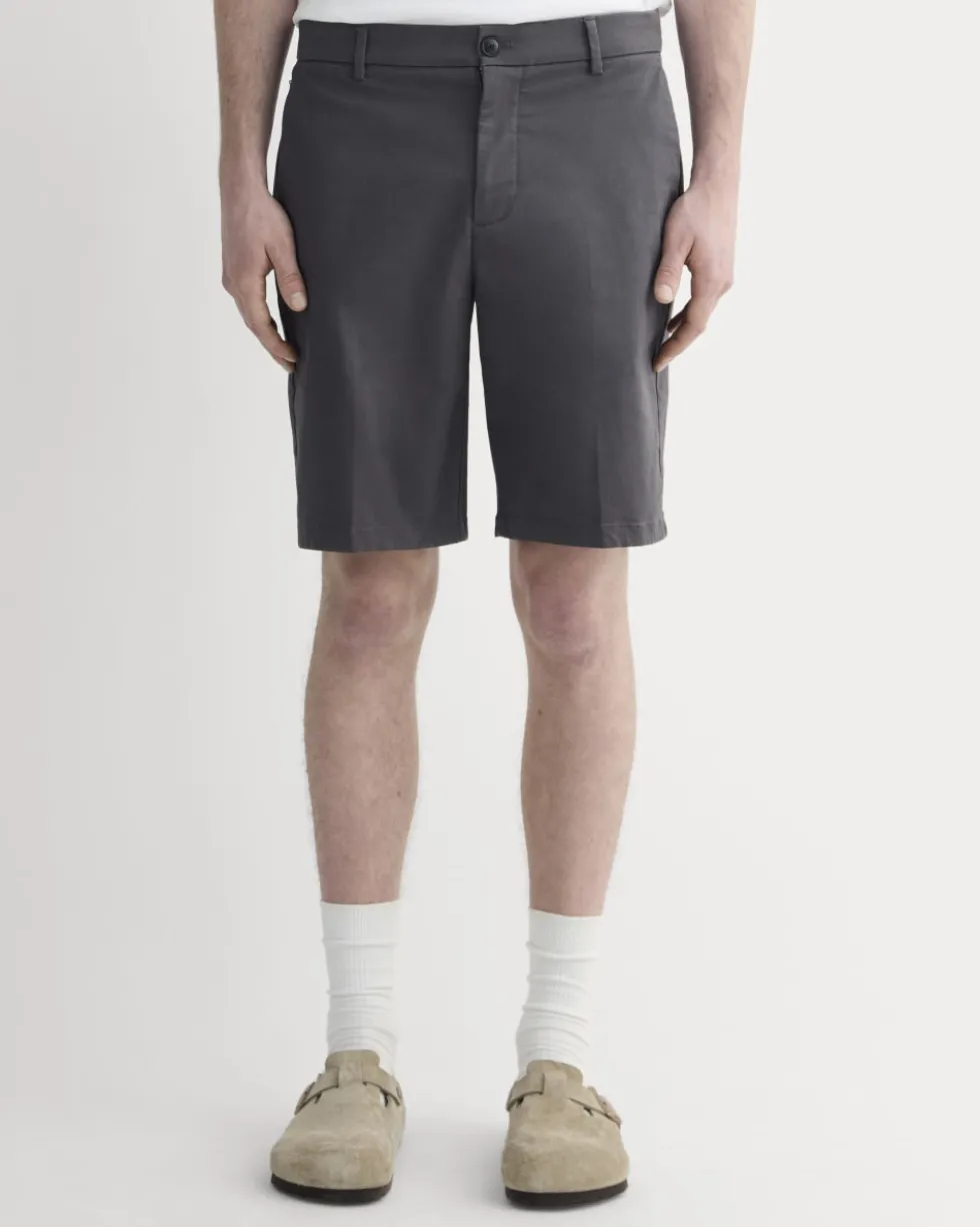 The 9" Transit Short