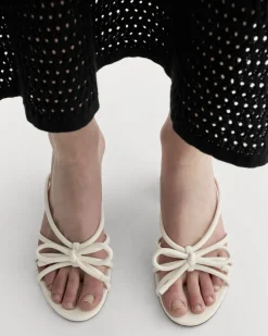 The Bow Heel