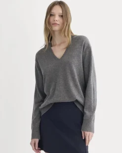 The Classic V in Cashmere