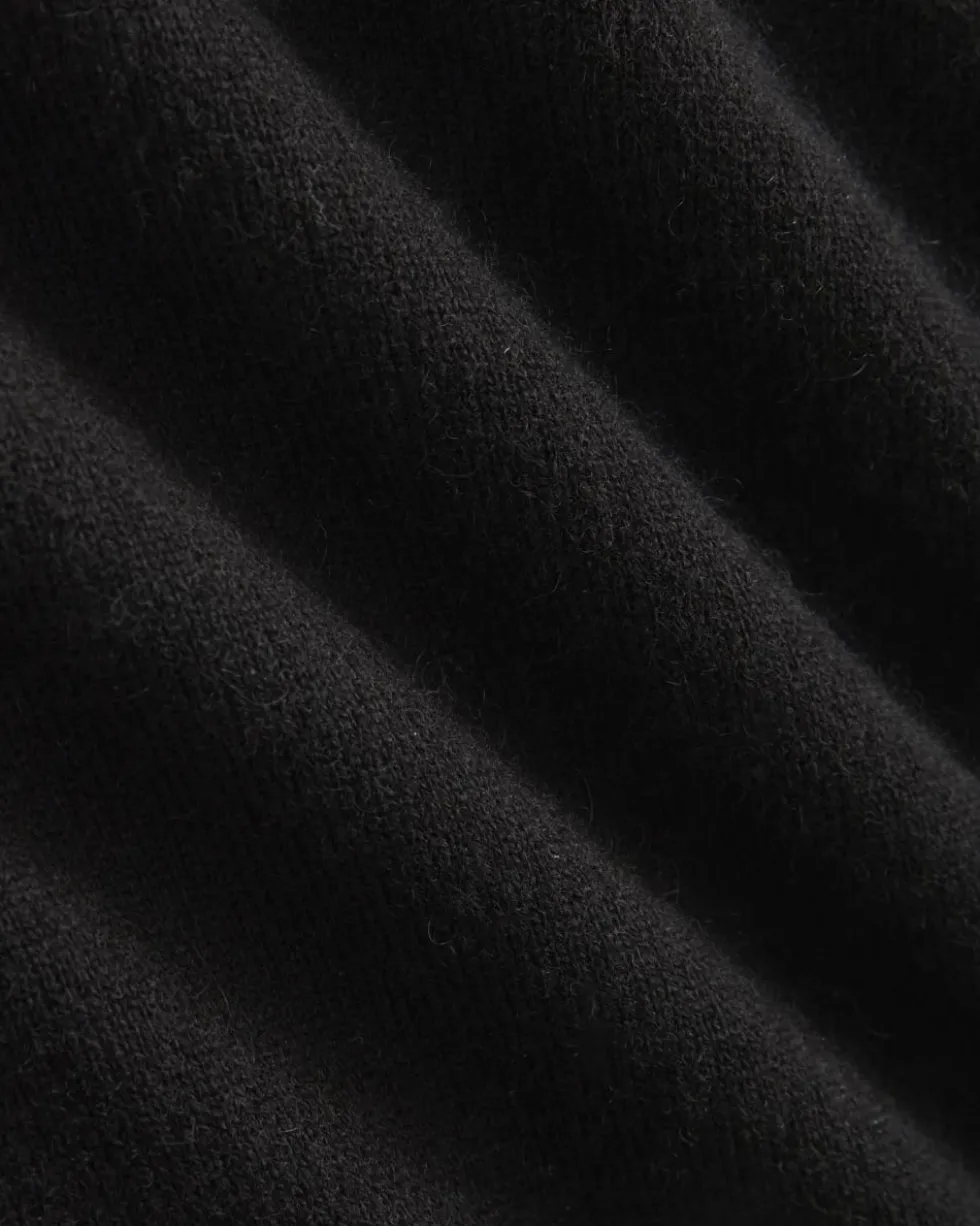 The Classic V in Cashmere