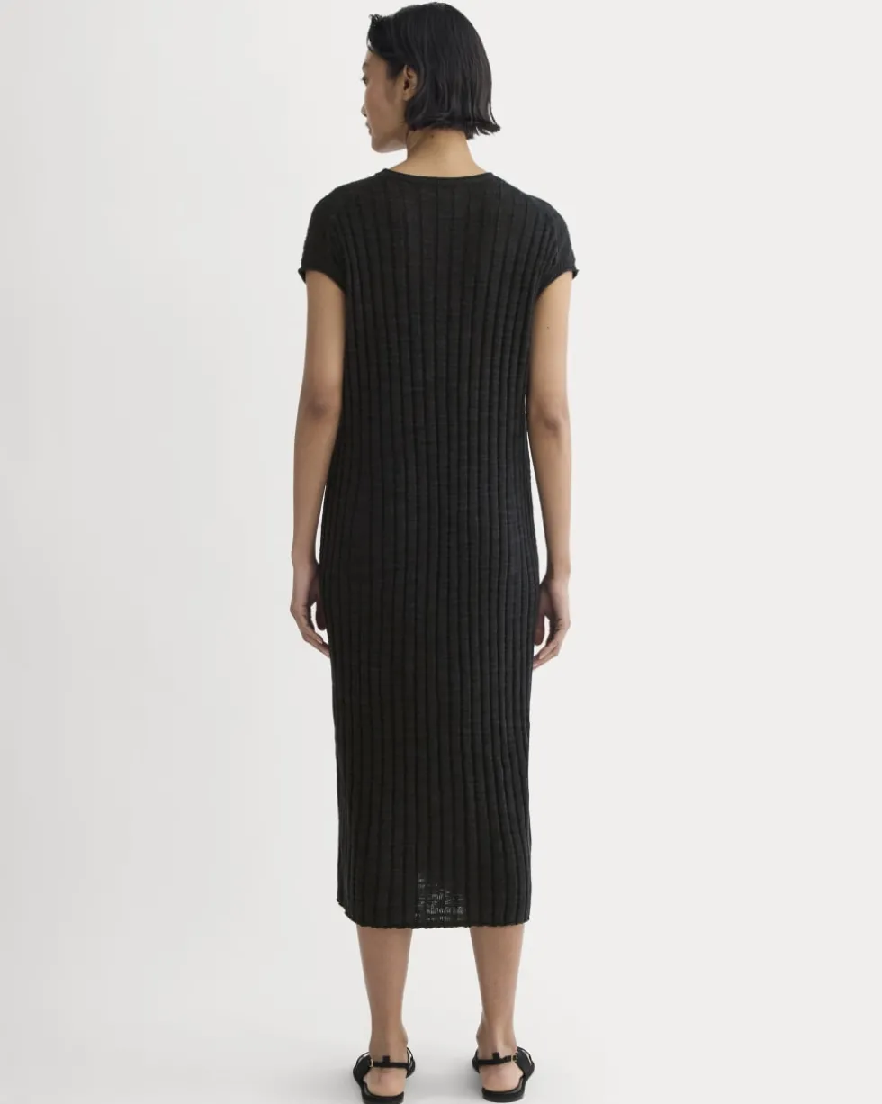 The Column Dress in Cotton Linen