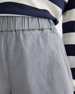 The Easy Short