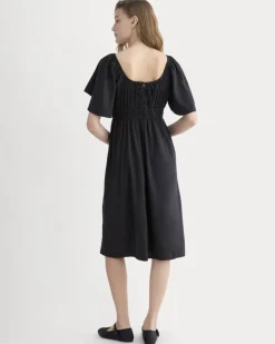 The Flutter-Sleeve Dress in Stretch Linen