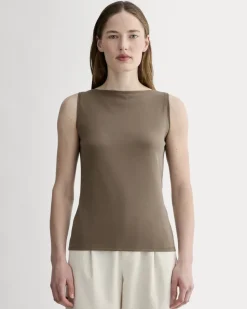 The Form Boatneck Tank