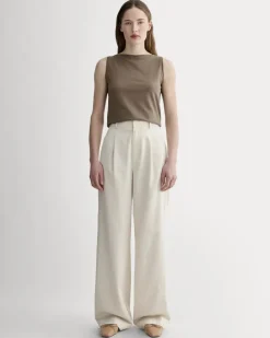 The Form Boatneck Tank