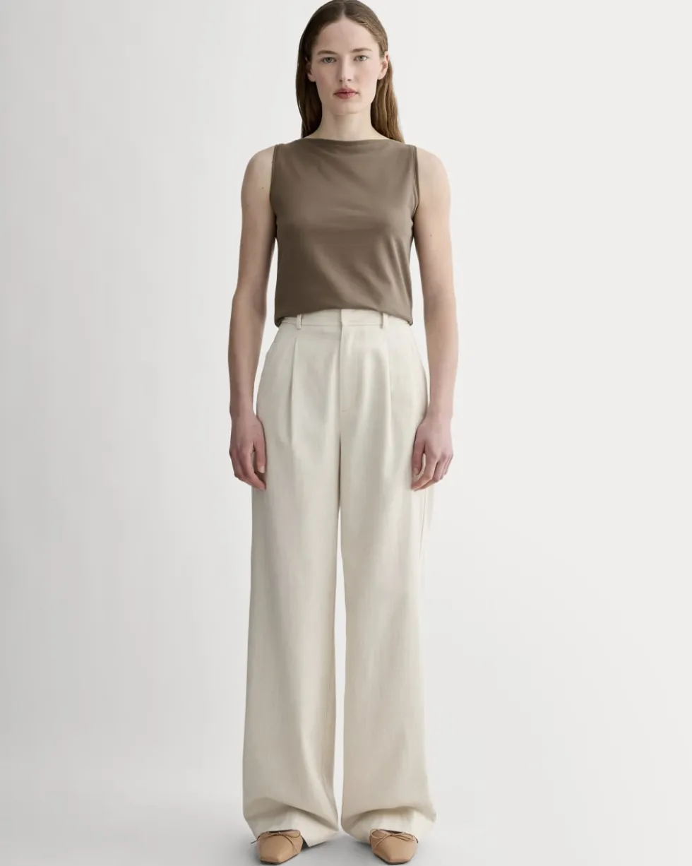 The Form Boatneck Tank