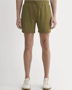 The Off-Duty Tech Short