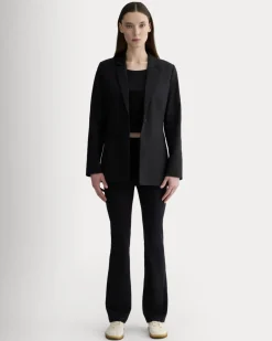 The Perform Flare Legging