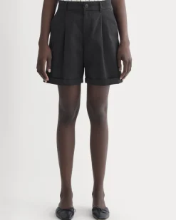 The Pleated Chino Short