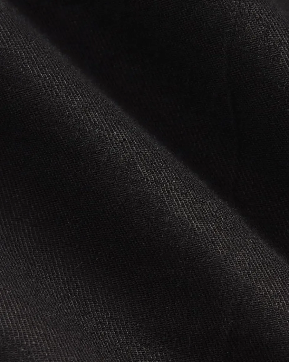 The Pleated Short in Stretch Linen