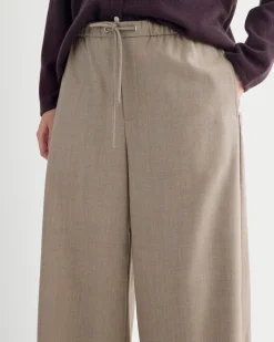 The Pull-On Trouser in Tailor Twill