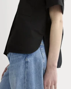The Short-Sleeve Boxy Oxford