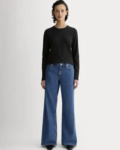 The Slim Long-Sleeve Crew in Essential Cotton