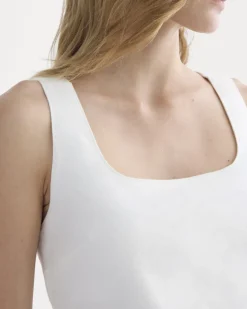 The Square Tank in Stretch Linen