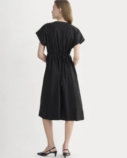 The Tie-Back Dress in Stretch Linen