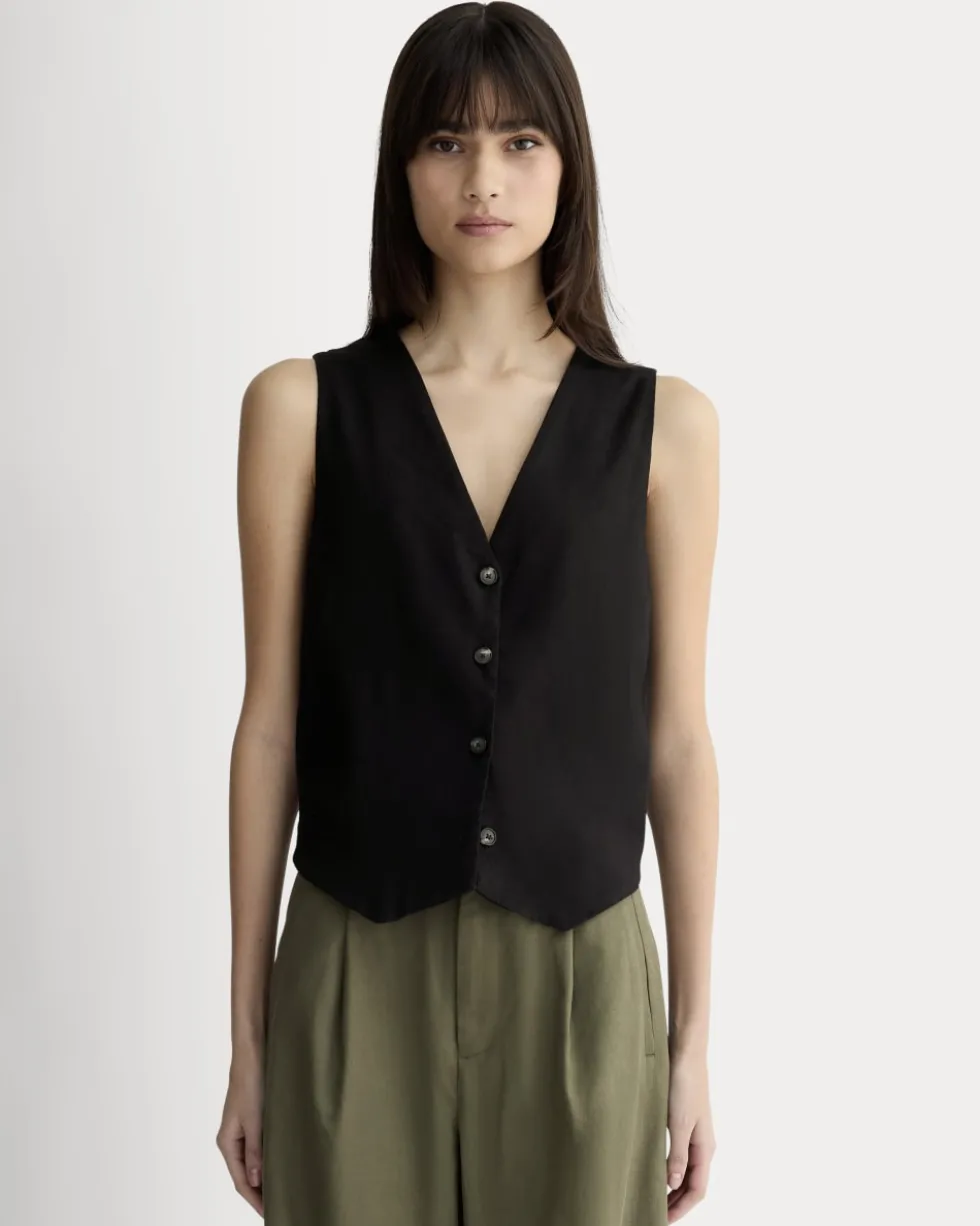 The Vest in Stretch Linen