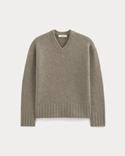 V-Neck Sweater in Extrafine Luxe Merino