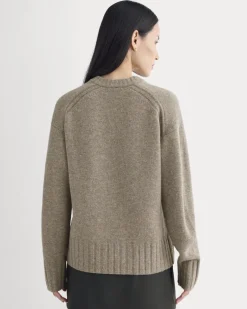 V-Neck Sweater in Extrafine Luxe Merino